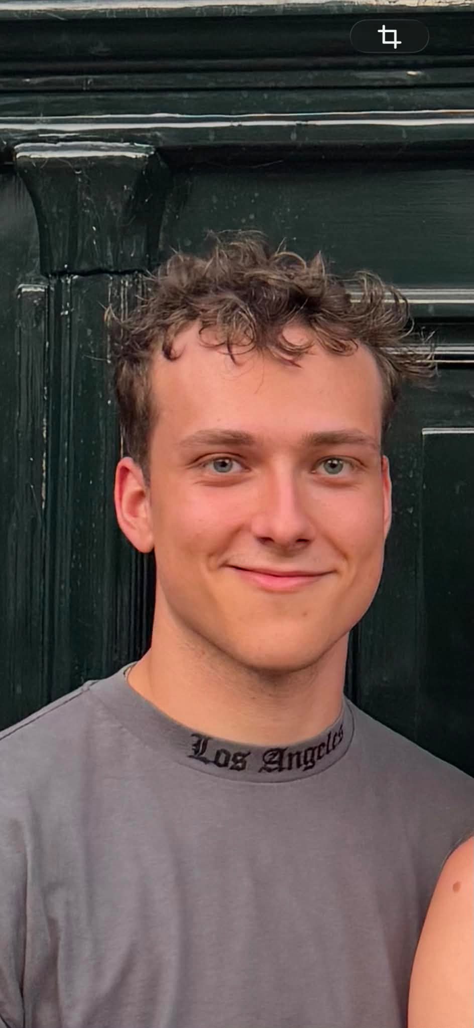 Mathias Larsen